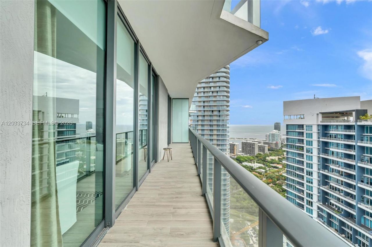 1300 S Miami Ave , Unit PH5110, Miami, FL 33130 Photo