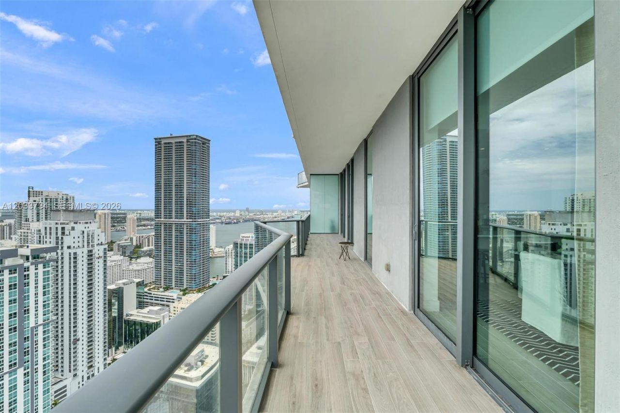 1300 S Miami Ave , Unit PH5110, Miami, FL 33130 Photo