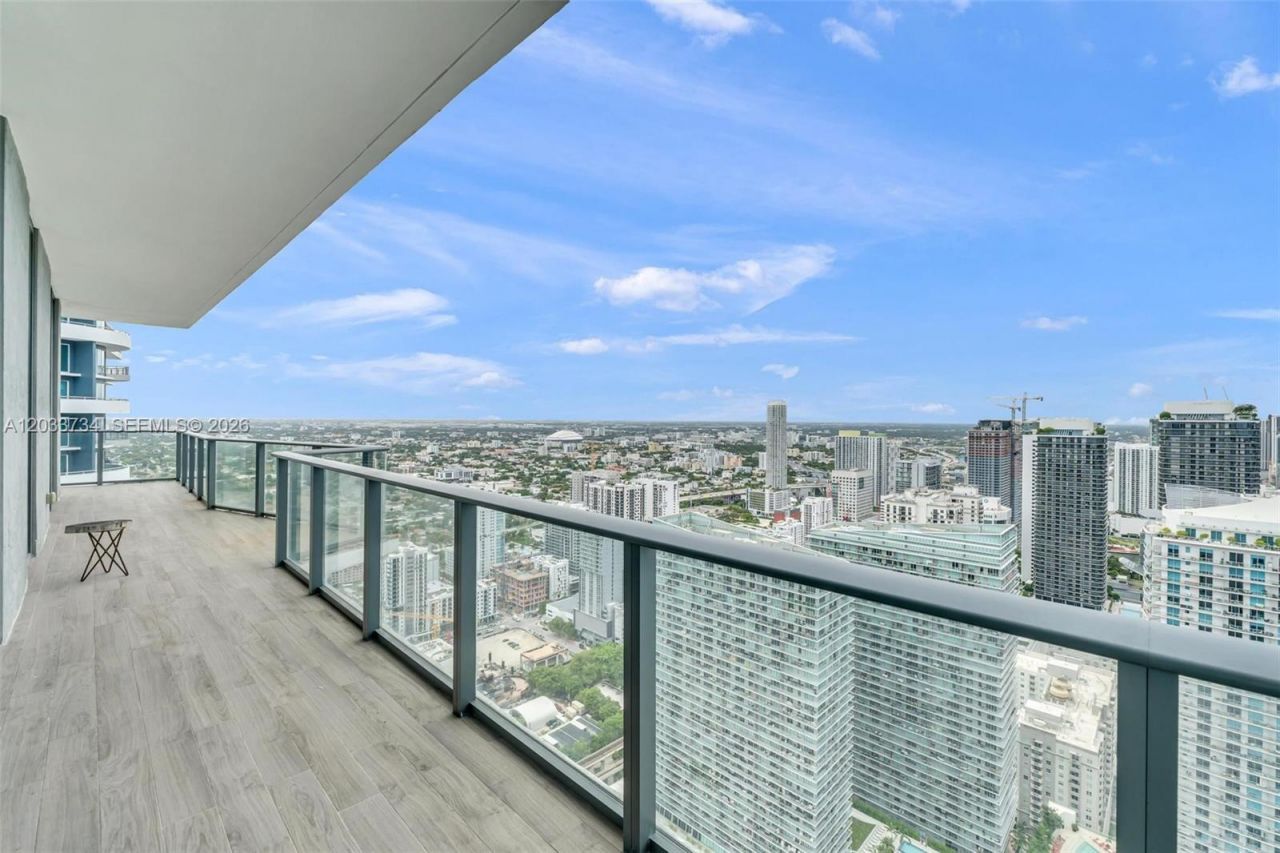 1300 S Miami Ave , Unit PH5110, Miami, FL 33130 Photo