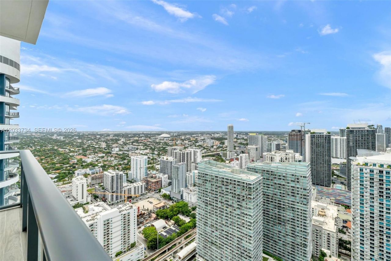 1300 S Miami Ave , Unit PH5110, Miami, FL 33130 Photo