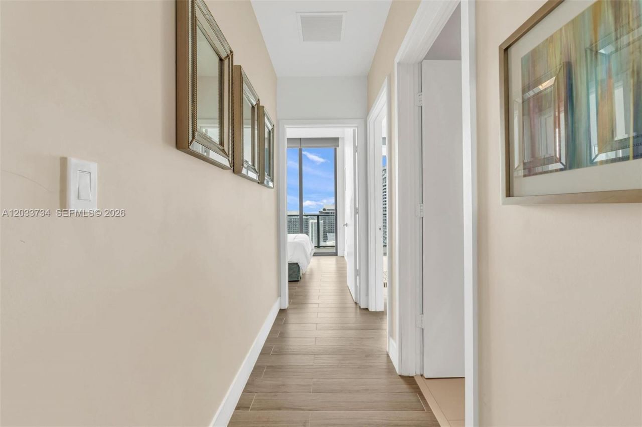 1300 S Miami Ave , Unit PH5110, Miami, FL 33130 Photo