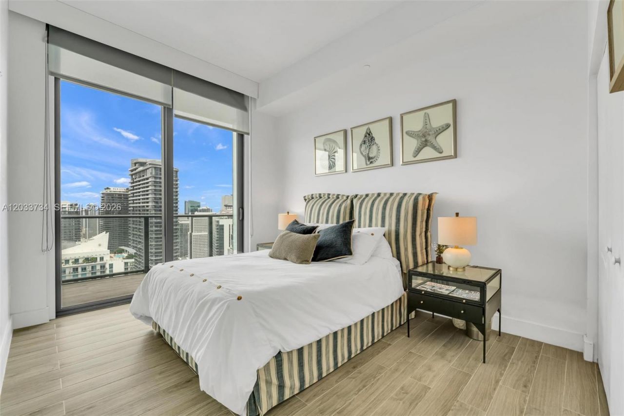 1300 S Miami Ave , Unit PH5110, Miami, FL 33130 Photo