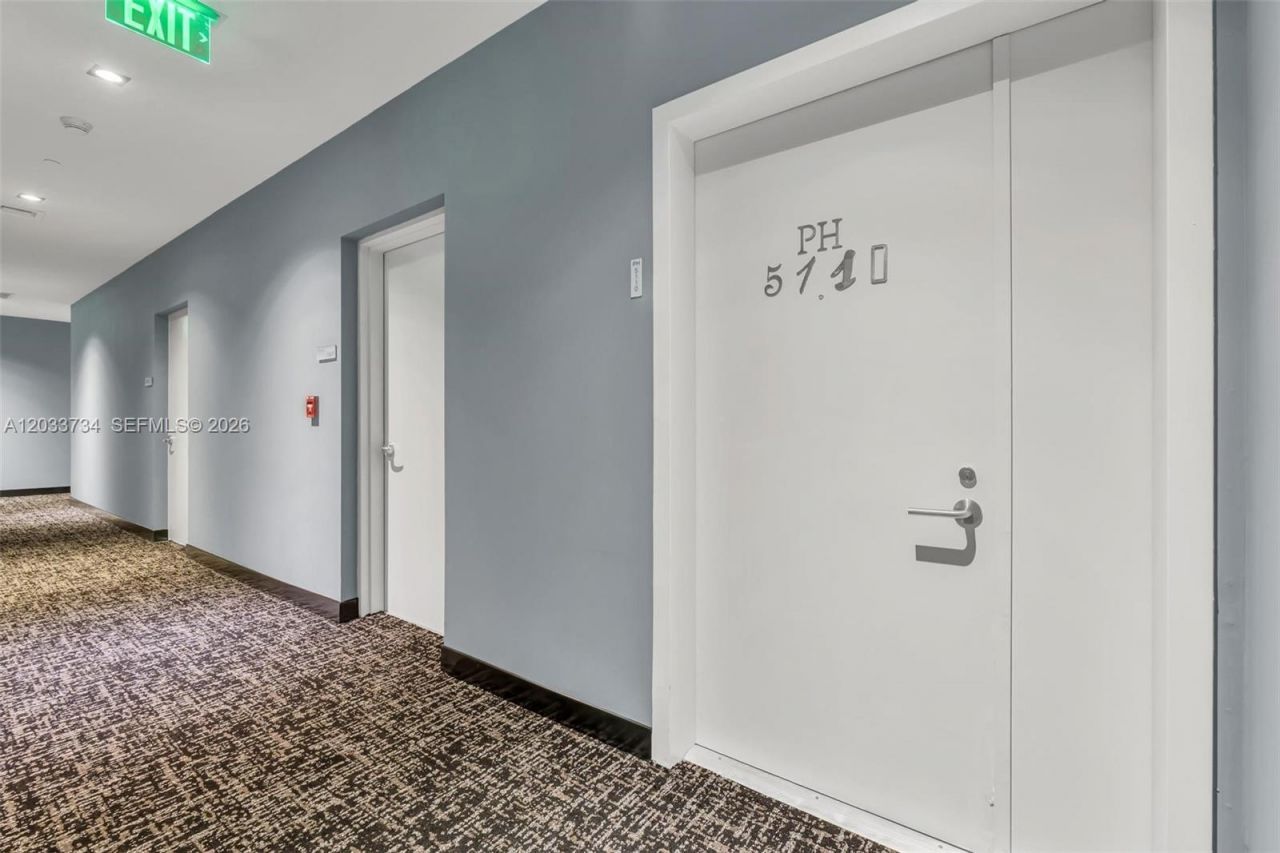 1300 S Miami Ave , Unit PH5110, Miami, FL 33130 Photo