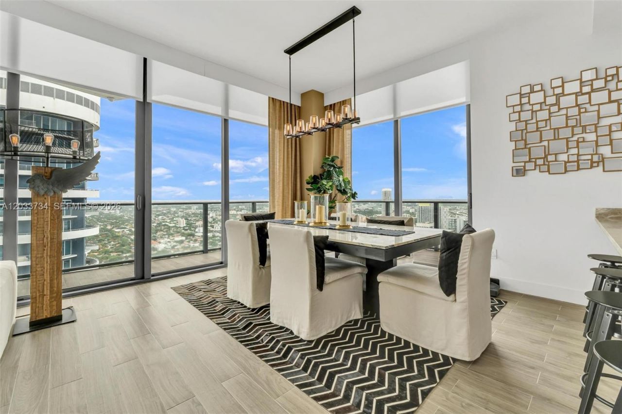 1300 S Miami Ave , Unit PH5110, Miami, FL 33130 Photo