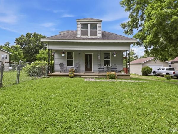 306 W Main Street , Iberia, MO 65486