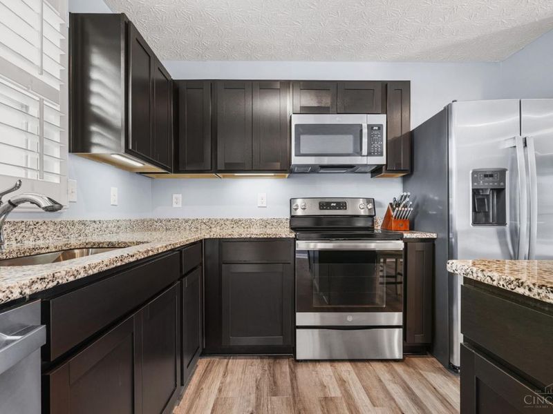 8984 Camberley Street, Harrison, OH 45030 Photo 6