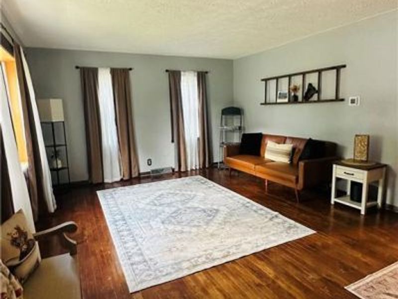 5966 Fairdale Drive, Cambridge, OH 43725 Photo 11