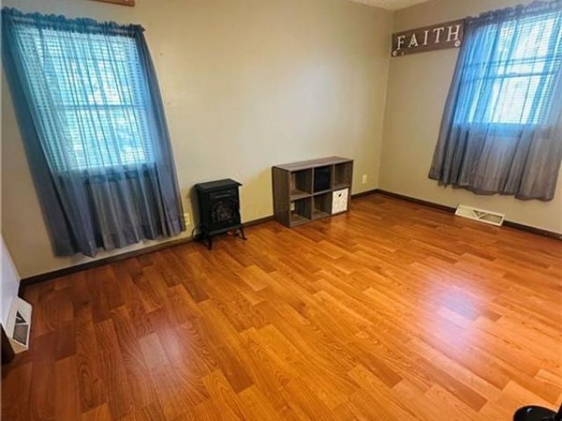 5966 Fairdale Drive, Cambridge, OH 43725 Photo 29