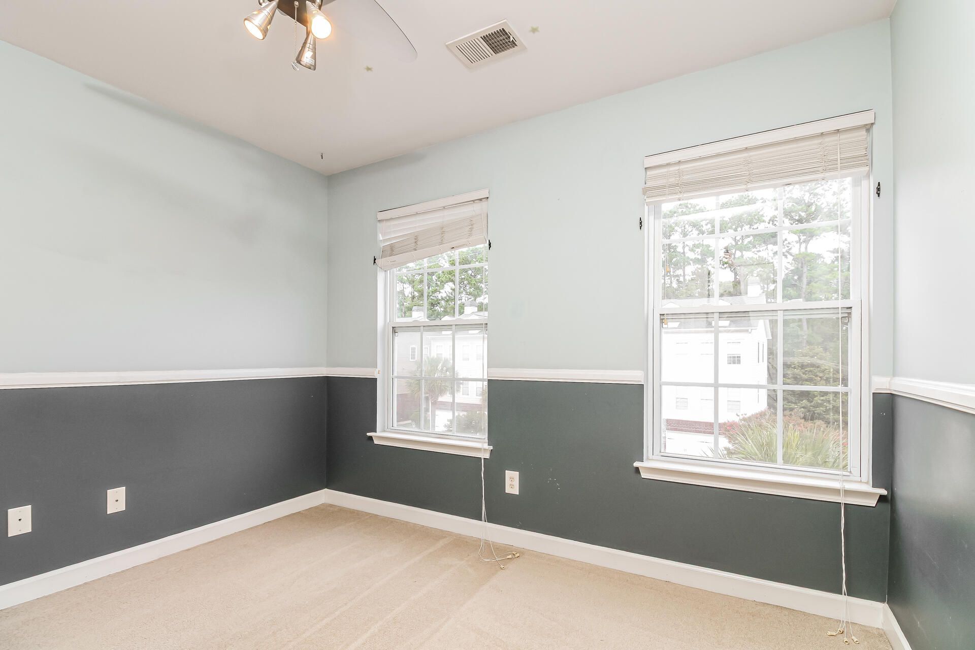 3533 Claremont Street Photo 21