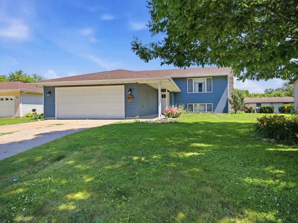 717 Colonial Circle, Faribault, MN 55021