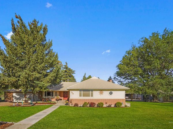 155 N 1st W Street, Malta, ID 83342