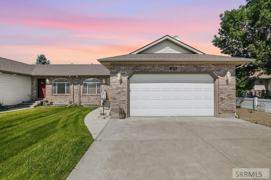 970 Silkwood Circle primary photo