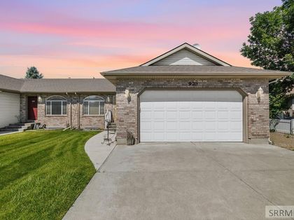 970 Silkwood Circle Ammon, ID 83406