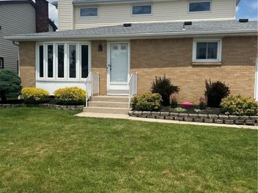 80 Knollwood Drive, Buffalo, NY 14227