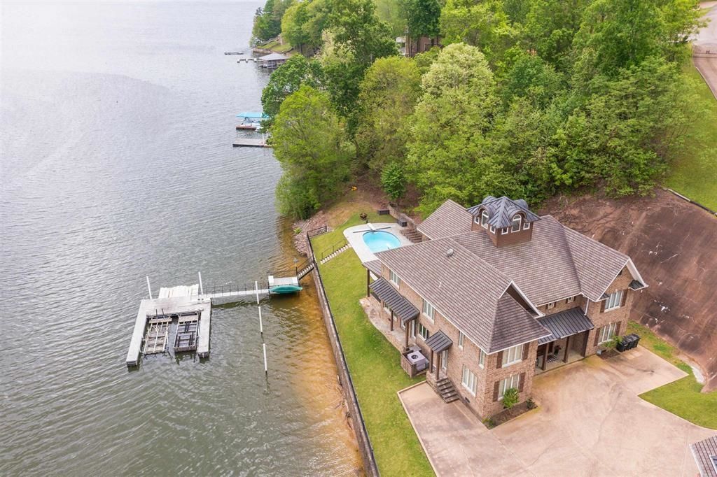 45 Mariner Pt, Savannah, TN 38372 Main Photo