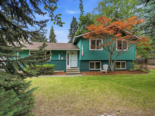 1612 E 49th Ave, Spokane, WA 99223