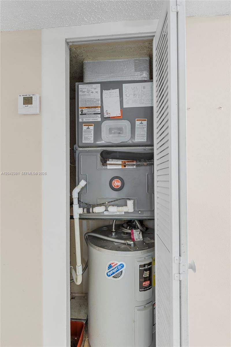 1800 W 54th St , Unit 209, Hialeah, FL 33012 Photo