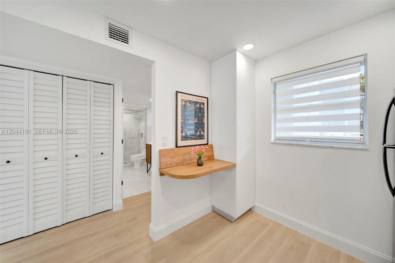 3100 Holiday Springs Blvd , Unit 111, Margate, FL 33063 Photo