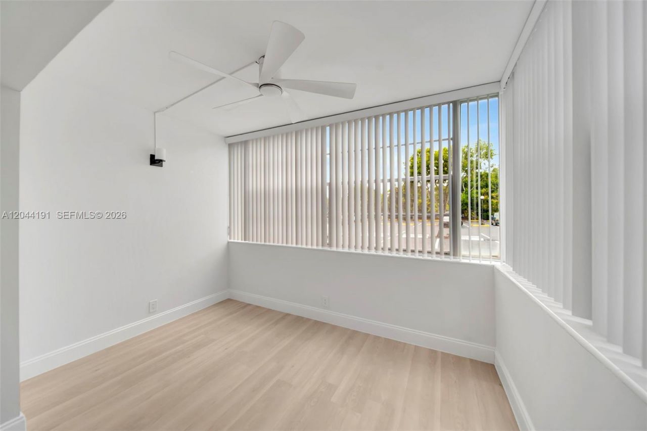 3100 Holiday Springs Blvd , Unit 111, Margate, FL 33063 Photo