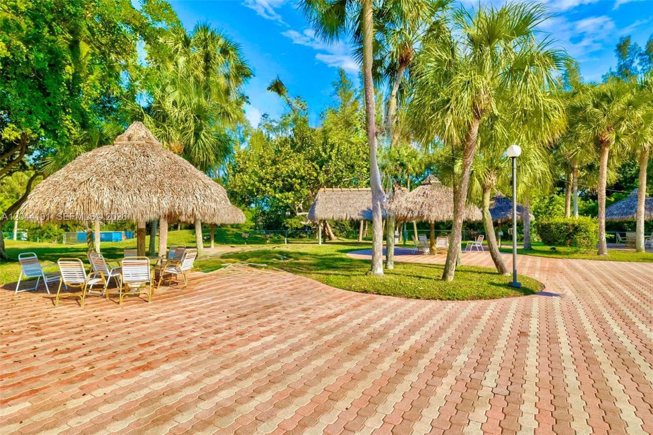 3100 Holiday Springs Blvd , Unit 111, Margate, FL 33063 Photo
