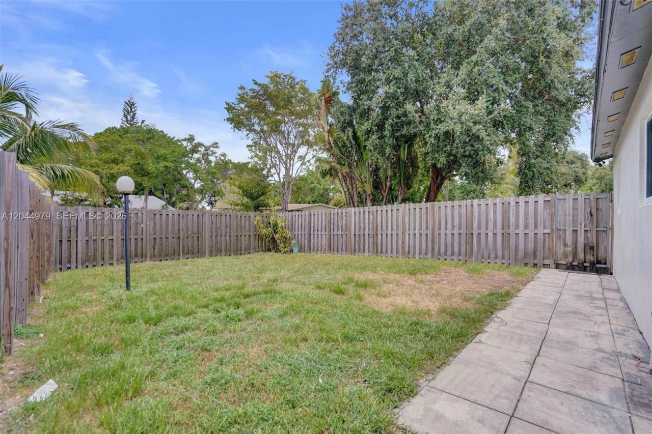 211 SW 64th Ave , Pembroke Pines, FL 33023 Photo