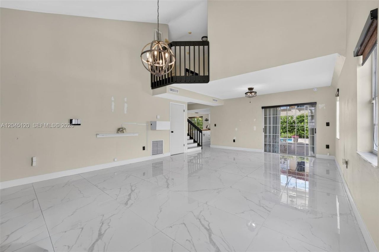 Please Call For Address, Miami, FL 33196 Photo