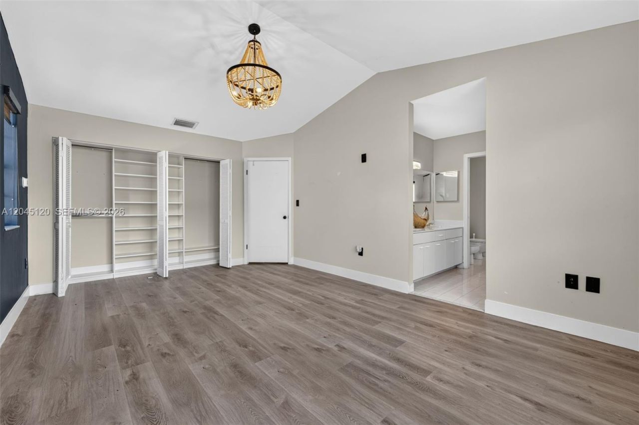 Please Call For Address, Miami, FL 33196 Photo
