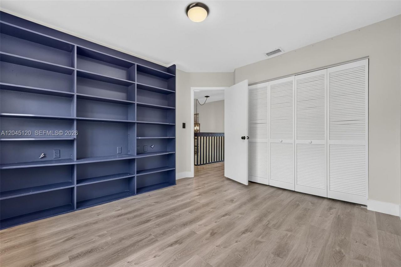 Please Call For Address, Miami, FL 33196 Photo
