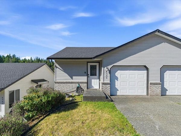 4755 Fairbrook Cres , Nanaimo, BC V9T 6L7