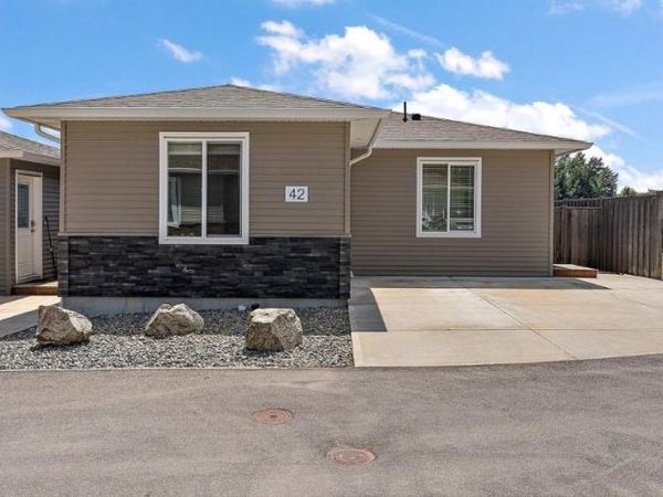 7650 Qwuc Chus Lane, Unit #42, Central Saanich, BC V8M 0B4
