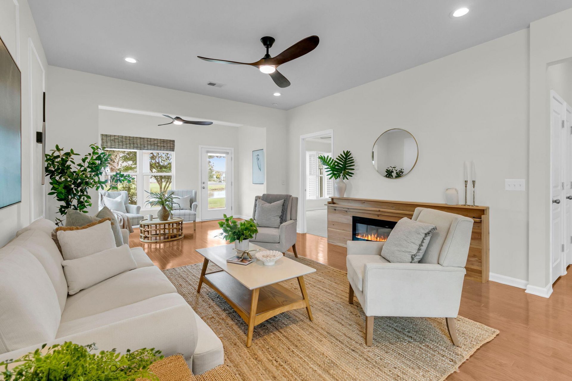 109 Harbor Point Court Photo 1