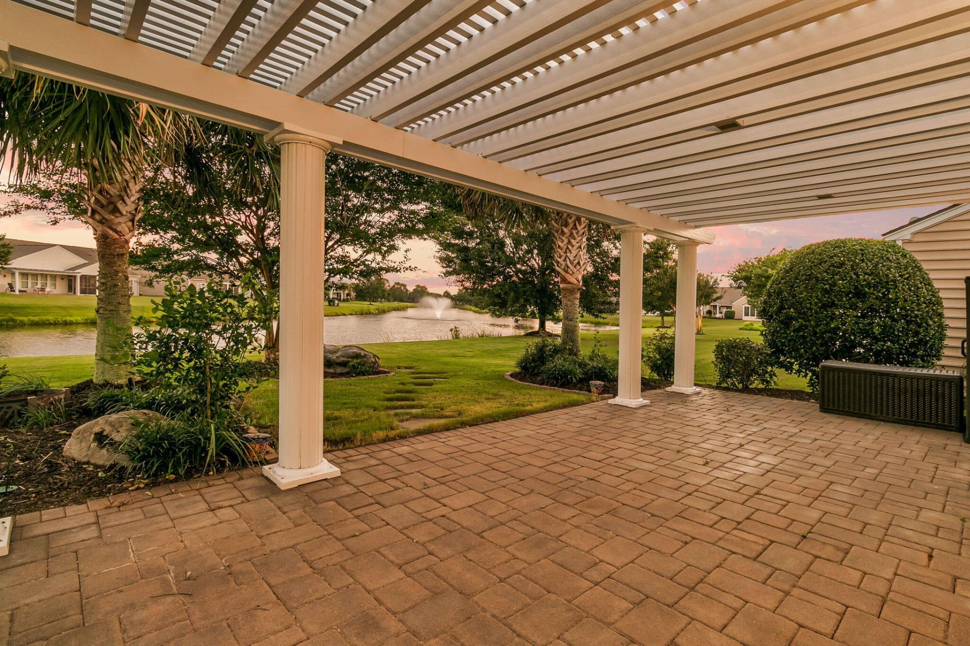 109 Harbor Point Court Photo 33