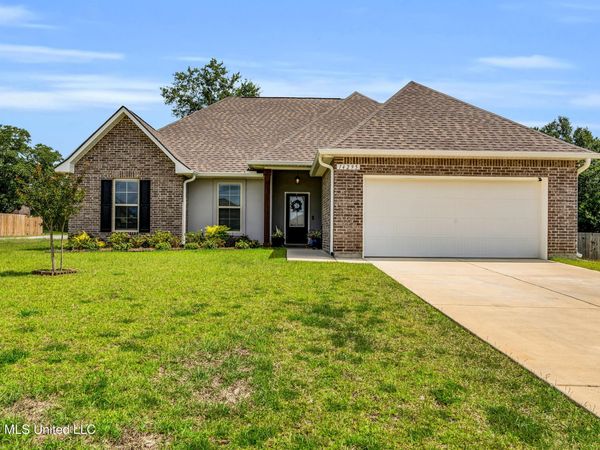 14295 Swan Ridge Circle, Gulfport, MS 39503