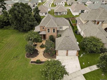 1944 Royal Troon Ct, Zachary, LA 70791