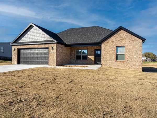 2312 John W Montgomery Circle, Pea Ridge, AR 72751