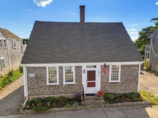 2037 Main Rd, Westport, MA 02791
