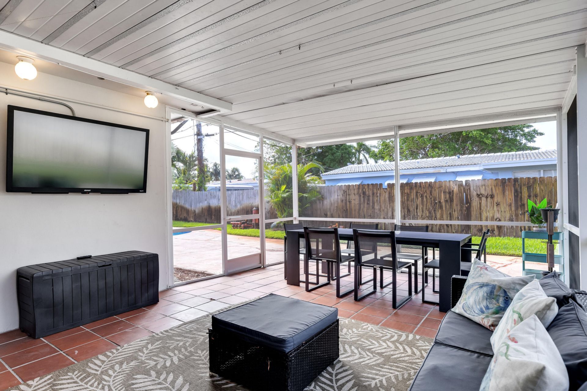 242 SW 9th Street, Pompano Beach, FL 33060 Photo