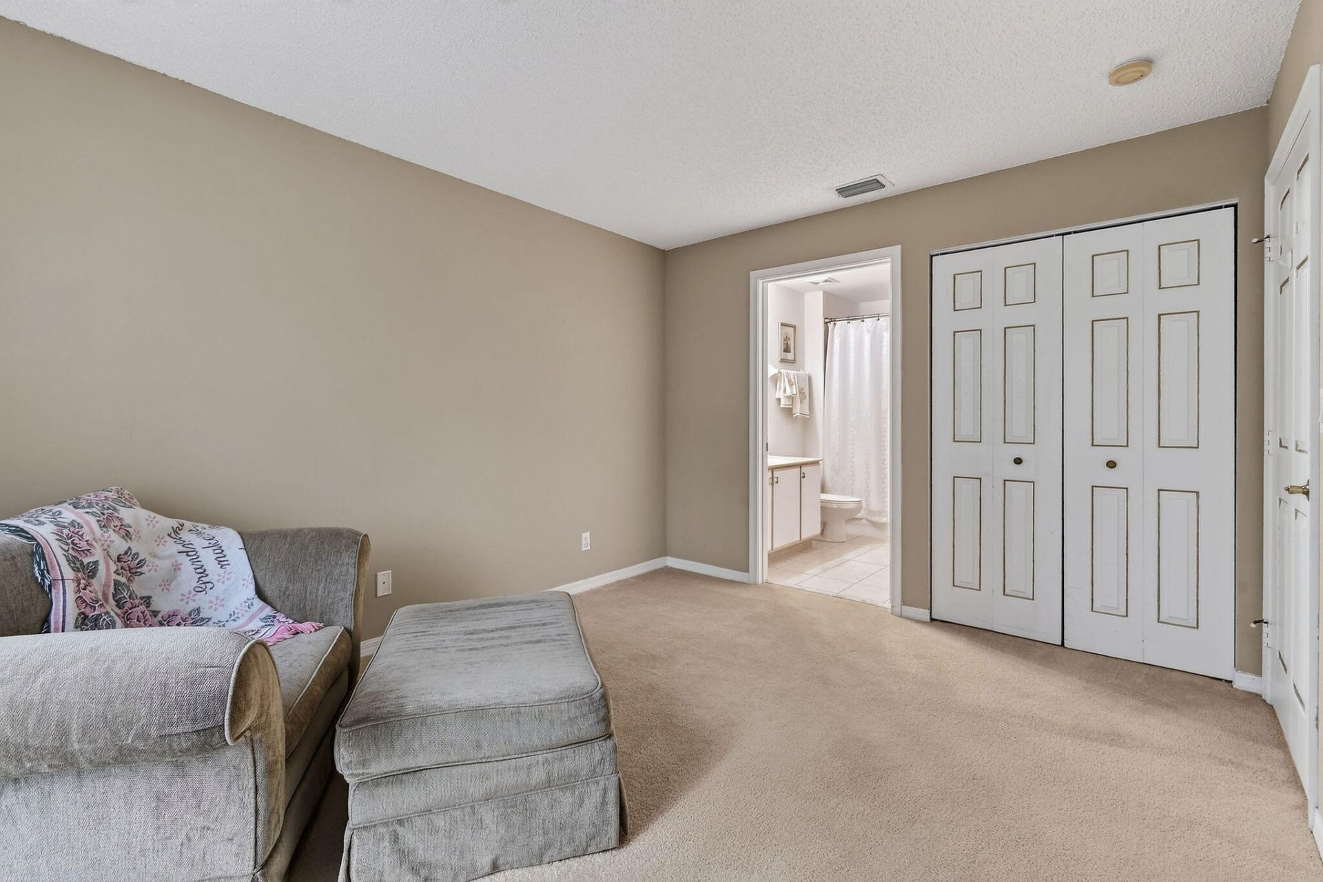 9442 Bridgeport Drive, West Palm Beach, FL 33411 Photo