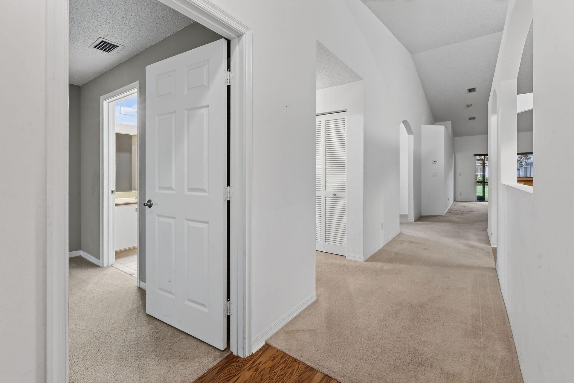 9442 Bridgeport Drive, West Palm Beach, FL 33411 Photo