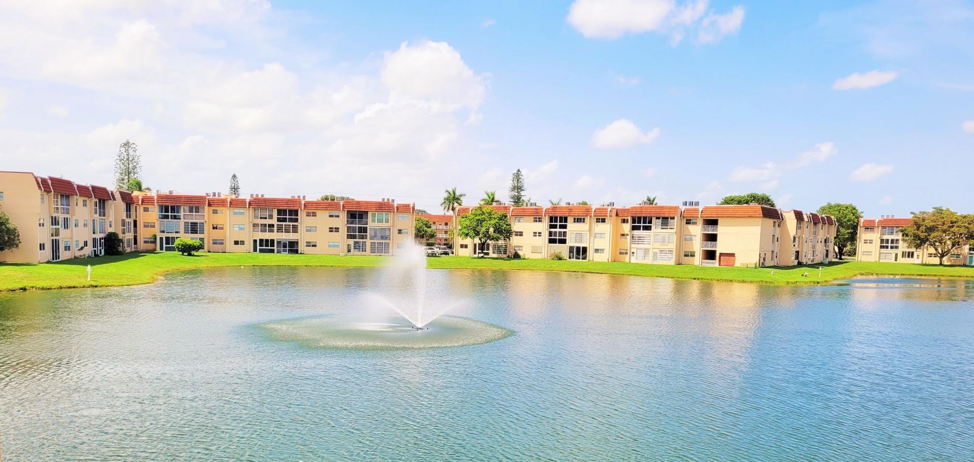2801 N Pine Island Road, Unit 204, Sunrise, FL 33322 Photo
