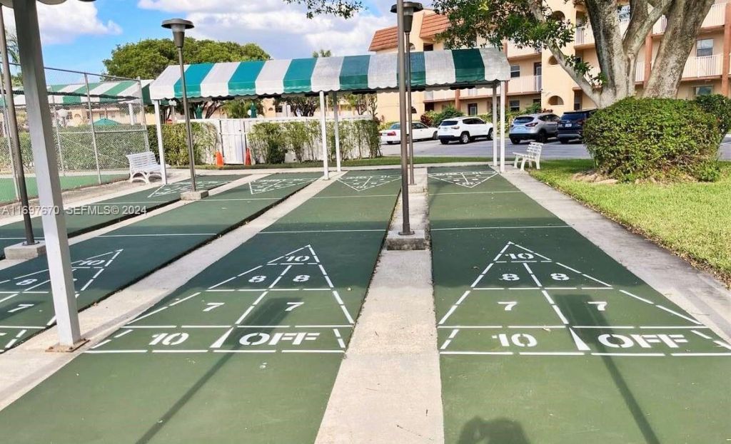 2801 N Pine Island Road, Unit 204, Sunrise, FL 33322 Photo