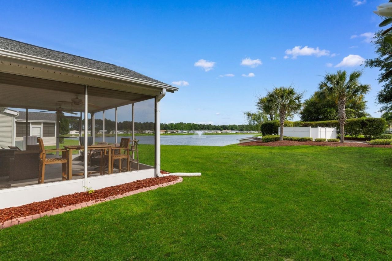 158 Lakeside Crossing Dr. Photo 23