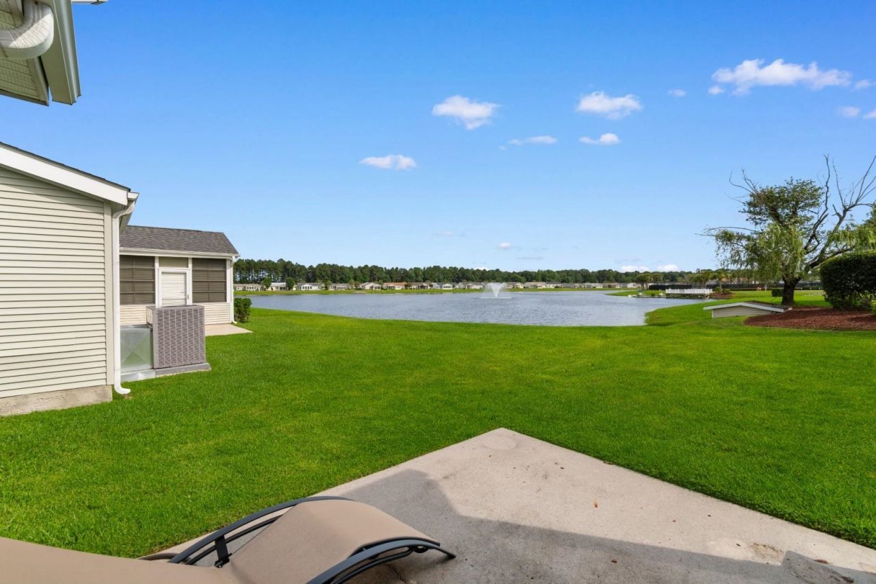 158 Lakeside Crossing Dr. Photo 25