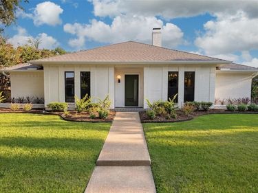 7122 Winedale Drive, Dallas, TX 75231