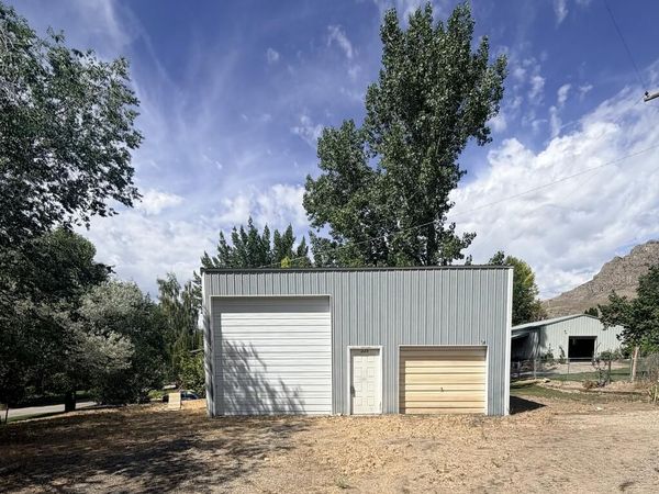 335 Delores Avenue, ARCO, ID 83213