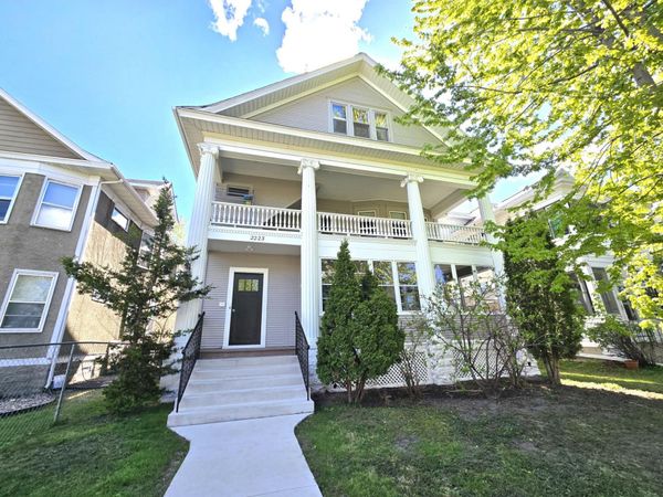 2223 Pleasant Avenue , Minneapolis, MN 55404
