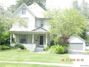 75 Maple Ave, Hamburg, NY 14075
