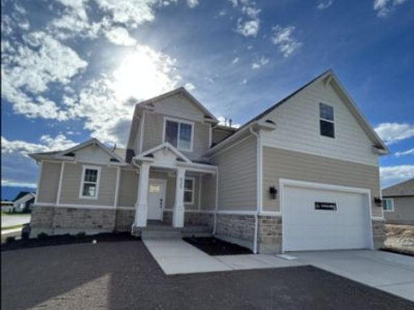 625 N 200 E, Providence, UT 84332