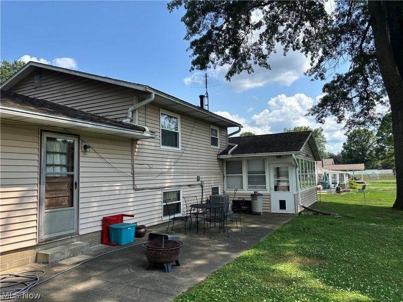 8597 Elmfield Street NW, Canal Fulton, OH 44614 Photo 5