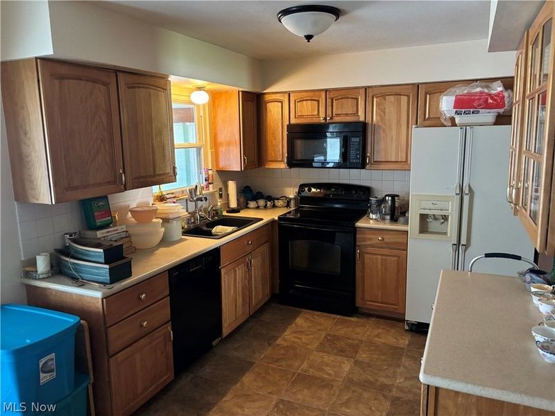 8597 Elmfield Street NW, Canal Fulton, OH 44614 Photo 9
